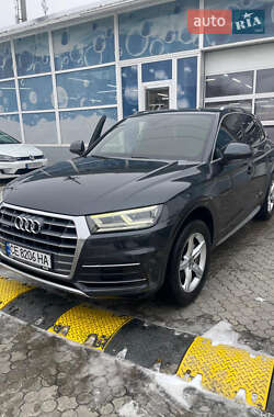 Позашляховик / Кросовер Audi Q5 2019 в Чернівцях