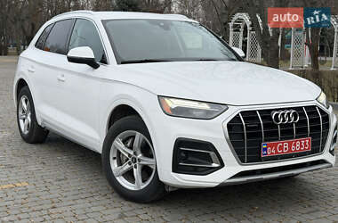 Позашляховик / Кросовер Audi Q5 2020 в Кам'янському