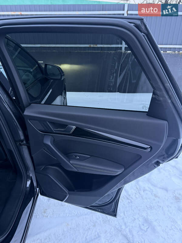 Позашляховик / Кросовер Audi Q5 2021 в Львові фото 23 Позашляховик / Кросовер Audi Q5 2021 в Львові
