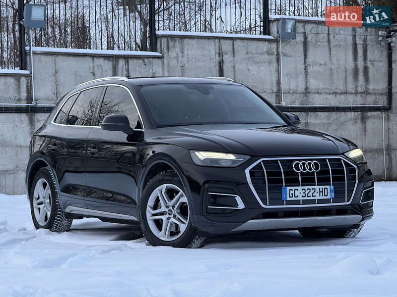 Позашляховик / Кросовер Audi Q5 2022 в Рівному