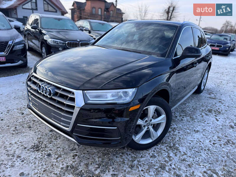 Позашляховик / Кросовер Audi Q5 2020 в Івано-Франківську