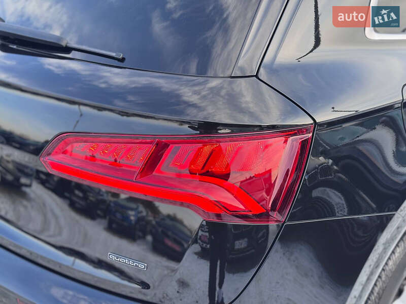 Позашляховик / Кросовер Audi Q5 2020 в Івано-Франківську