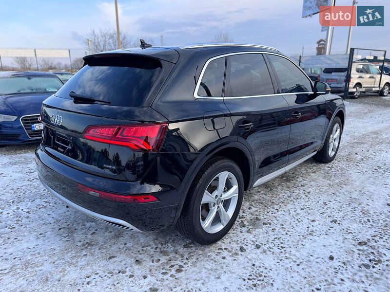 Позашляховик / Кросовер Audi Q5 2020 в Івано-Франківську
