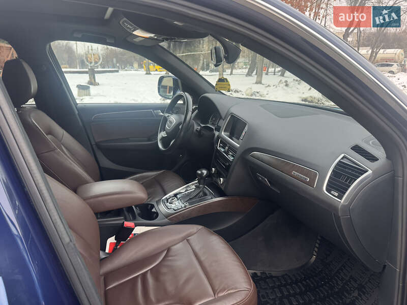 Позашляховик / Кросовер Audi Q5 2016 в Львові фото 10 Позашляховик / Кросовер Audi Q5 2016 в Львові