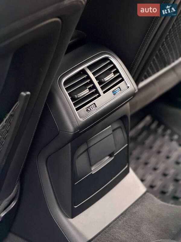 Позашляховик / Кросовер Audi Q5 2015 в Дніпрі фото 24 Позашляховик / Кросовер Audi Q5 2015 в Дніпрі