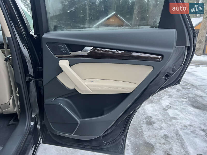 Позашляховик / Кросовер Audi Q5 2019 в Львові