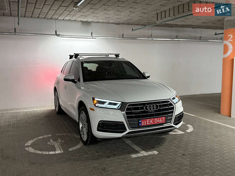 Внедорожник / Кроссовер Audi Q5 2018 в Киеве