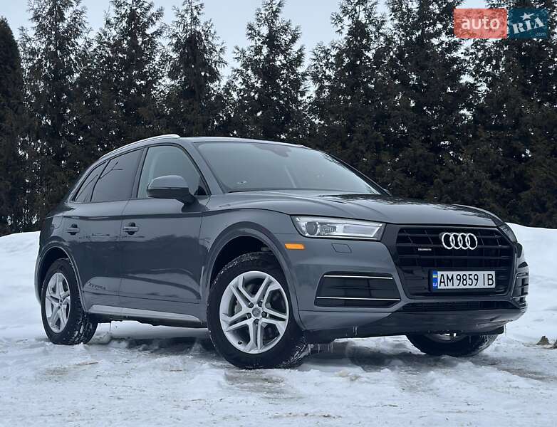 Позашляховик / Кросовер Audi Q5 2018 в Києві фото Позашляховик / Кросовер Audi Q5 2018 в Києві