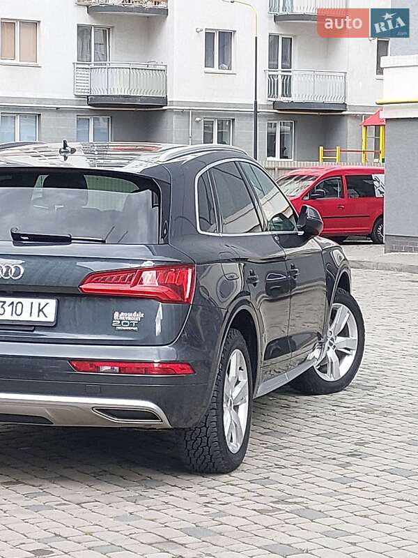 Внедорожник / Кроссовер Audi Q5 2018 в Ивано-Франковске