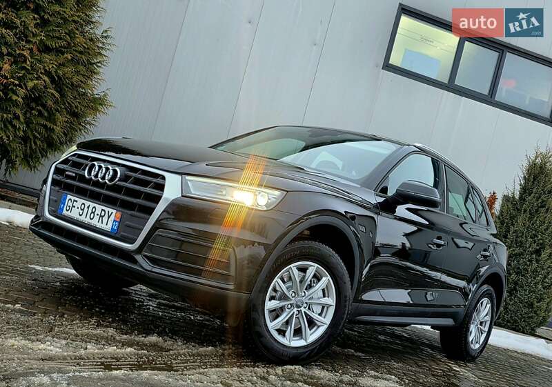 Позашляховик / Кросовер Audi Q5 2018 в Івано-Франківську