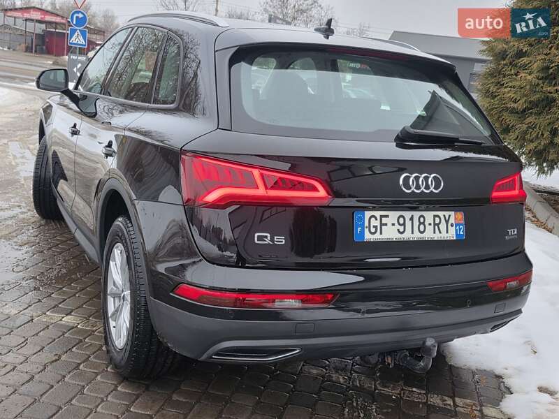 Позашляховик / Кросовер Audi Q5 2018 в Івано-Франківську