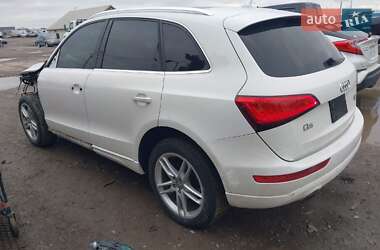 Позашляховик / Кросовер Audi Q5 2015 в Самборі