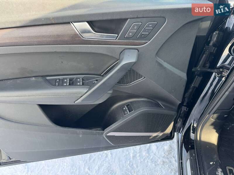 Внедорожник / Кроссовер Audi Q5 2020 в Львове
