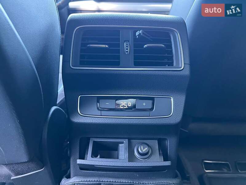 Позашляховик / Кросовер Audi Q5 2017 в Львові фото 37 Позашляховик / Кросовер Audi Q5 2017 в Львові