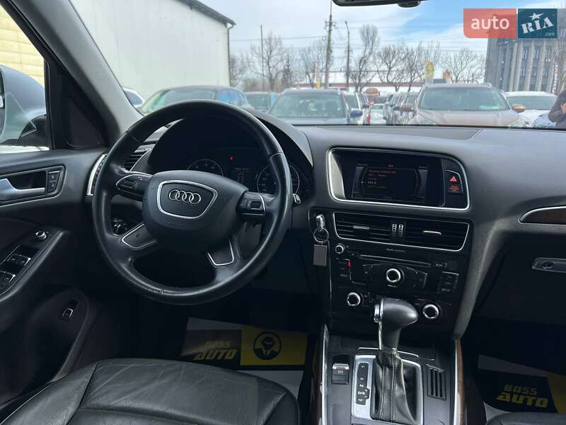 Позашляховик / Кросовер Audi Q5 2014 в Івано-Франківську