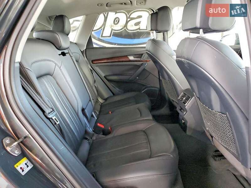 Позашляховик / Кросовер Audi Q5 2018 в Тернополі