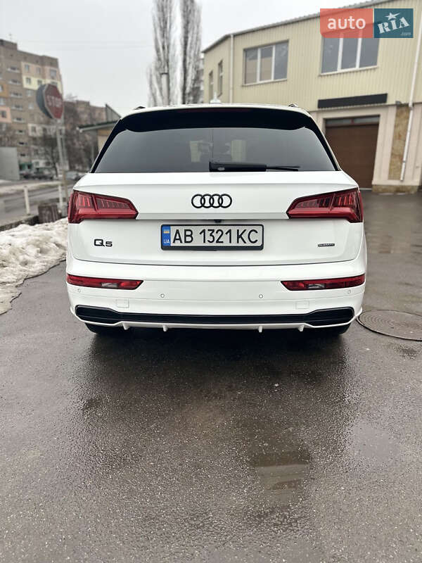 Внедорожник / Кроссовер Audi Q5 2018 в Виннице фото 11 Внедорожник / Кроссовер Audi Q5 2018 в Виннице