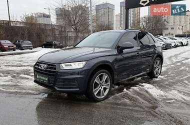 Внедорожник / Кроссовер Audi Q5 2019 в Киеве