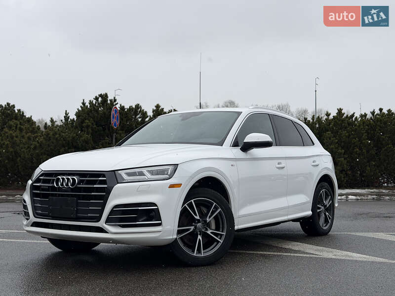 Внедорожник / Кроссовер Audi Q5 2019 в Киеве фото 5 Внедорожник / Кроссовер Audi Q5 2019 в Киеве
