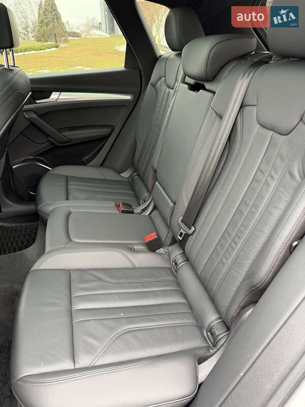 Внедорожник / Кроссовер Audi Q5 2019 в Киеве фото 28 Внедорожник / Кроссовер Audi Q5 2019 в Киеве