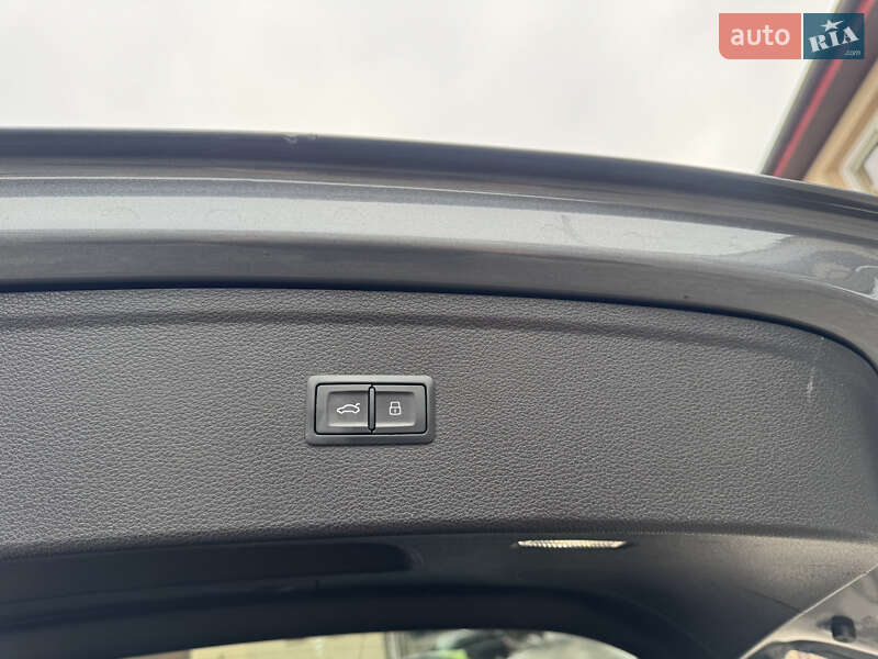 Внедорожник / Кроссовер Audi Q5 2018 в Владимире фото 79 Внедорожник / Кроссовер Audi Q5 2018 в Владимире