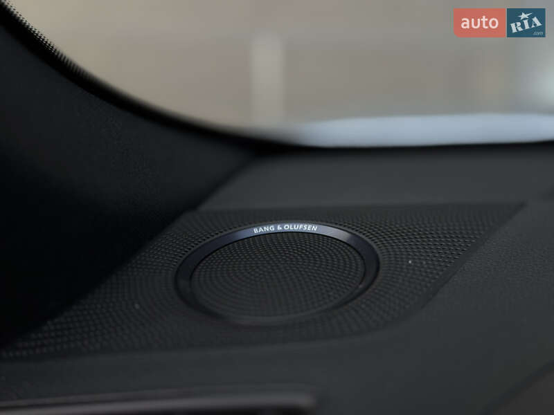 Позашляховик / Кросовер Audi Q5 2016 в Києві