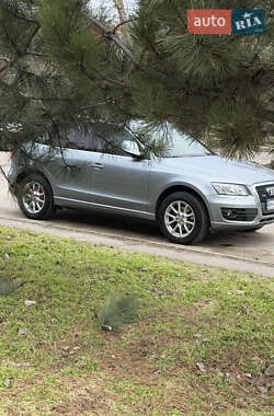 Внедорожник / Кроссовер Audi Q5 2010 в Одессе