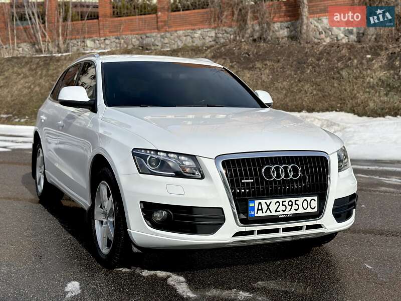 Внедорожник / Кроссовер Audi Q5 2011 в Харькове