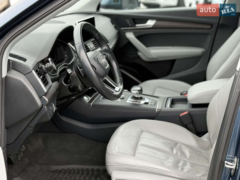 Позашляховик / Кросовер Audi Q5 2018 в Чернівцях фото 18 Позашляховик / Кросовер Audi Q5 2018 в Чернівцях