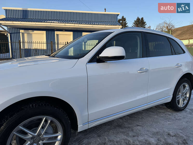 Внедорожник / Кроссовер Audi Q5 2016 в Умани