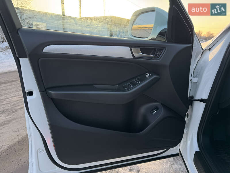 Внедорожник / Кроссовер Audi Q5 2016 в Умани