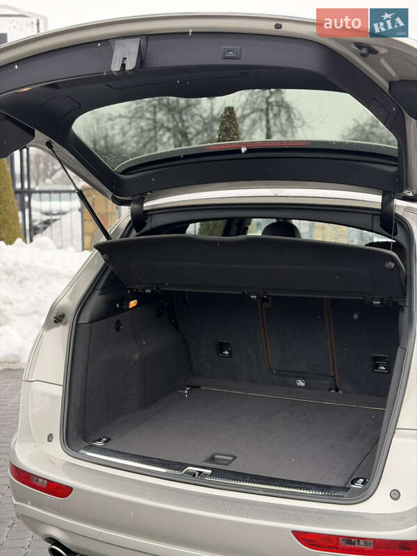 Позашляховик / Кросовер Audi Q5 2015 в Івано-Франківську