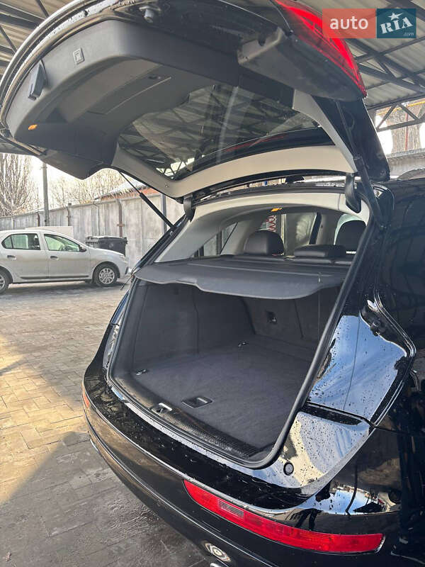 Позашляховик / Кросовер Audi Q5 2015 в Лубнах