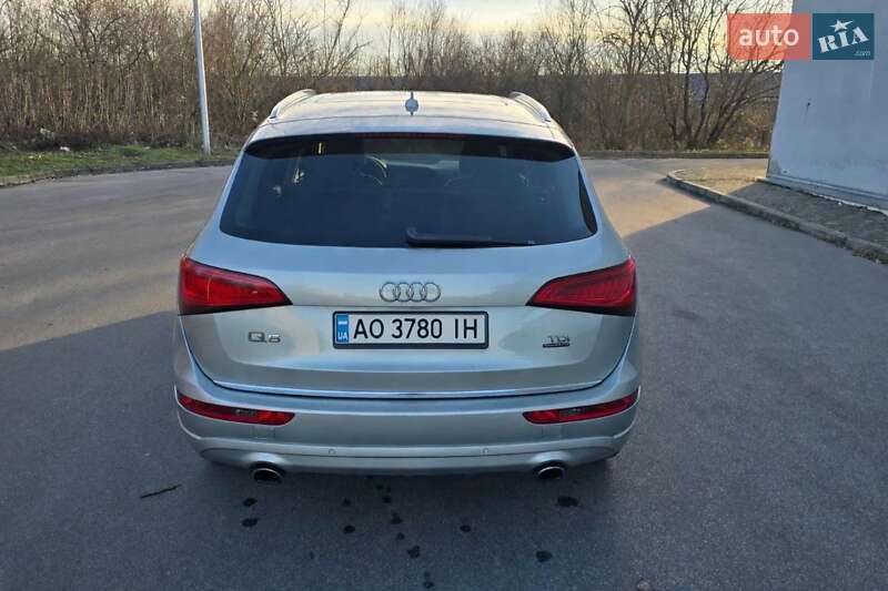 Внедорожник / Кроссовер Audi Q5 2015 в Берегово