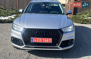 Позашляховик / Кросовер Audi Q5 2018 в Львові