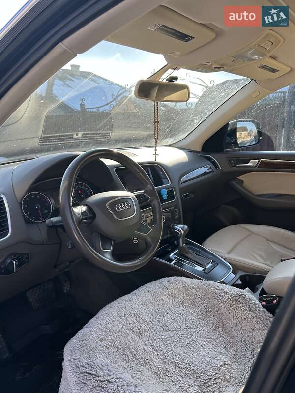 Внедорожник / Кроссовер Audi Q5 2014 в Тернополе