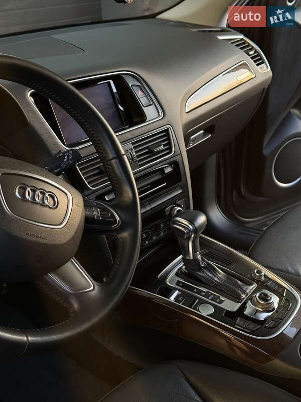 Позашляховик / Кросовер Audi Q5 2016 в Івано-Франківську фото 18 Позашляховик / Кросовер Audi Q5 2016 в Івано-Франківську