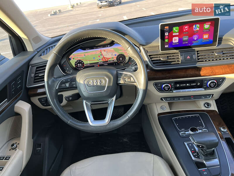 Внедорожник / Кроссовер Audi Q5 2018 в Львове