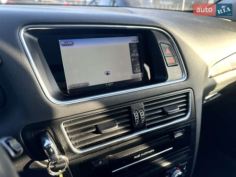 Позашляховик / Кросовер Audi Q5 2015 в Львові фото 11 Позашляховик / Кросовер Audi Q5 2015 в Львові
