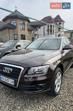 Позашляховик / Кросовер Audi Q5 2011 в Нижній Апші