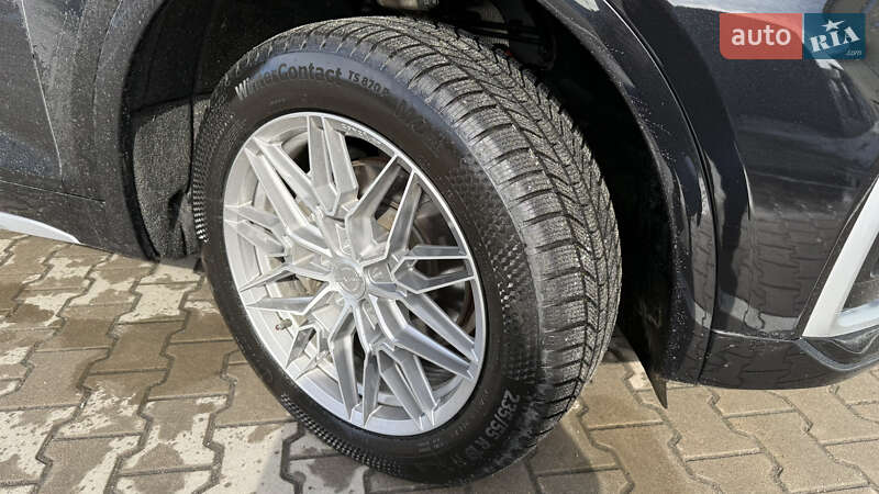 Позашляховик / Кросовер Audi Q5 2022 в Києві