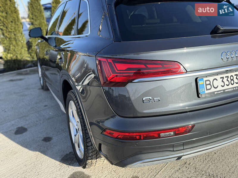 Позашляховик / Кросовер Audi Q5 2020 в Львові