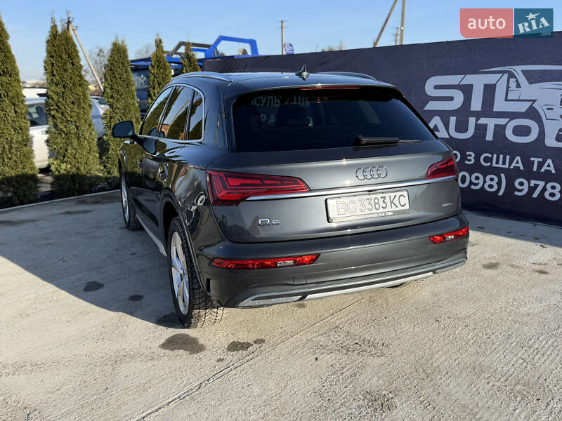 Позашляховик / Кросовер Audi Q5 2020 в Львові