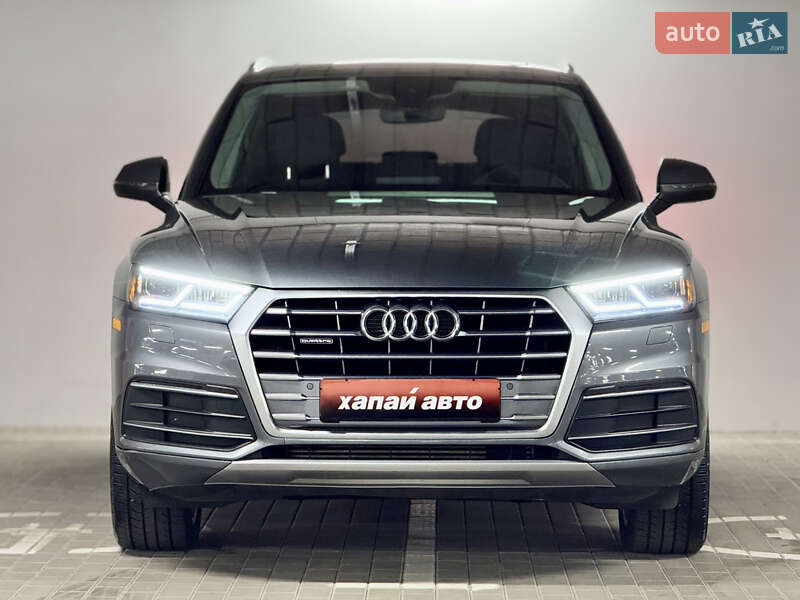 Позашляховик / Кросовер Audi Q5 2020 в Києві