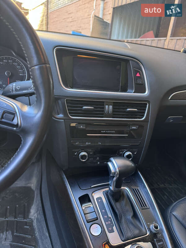 Позашляховик / Кросовер Audi Q5 2015 в Києві фото 37 Позашляховик / Кросовер Audi Q5 2015 в Києві