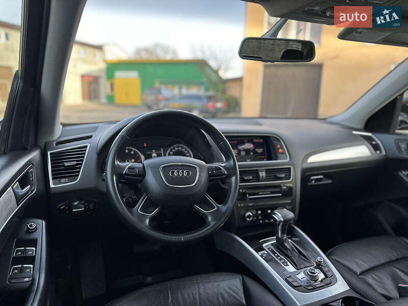 Позашляховик / Кросовер Audi Q5 2015 в Володимирі фото 46 Позашляховик / Кросовер Audi Q5 2015 в Володимирі