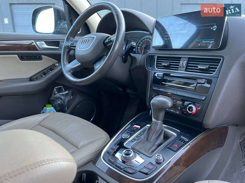 Позашляховик / Кросовер Audi Q5 2014 в Львові