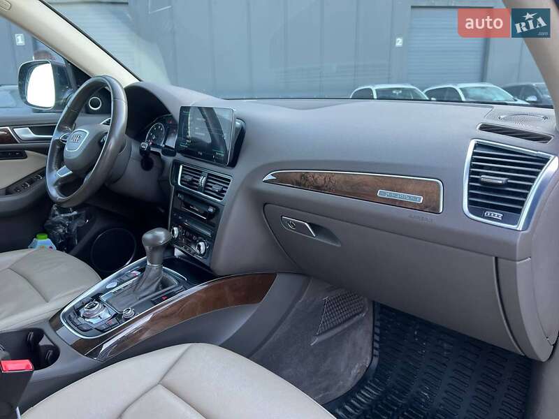 Позашляховик / Кросовер Audi Q5 2014 в Львові