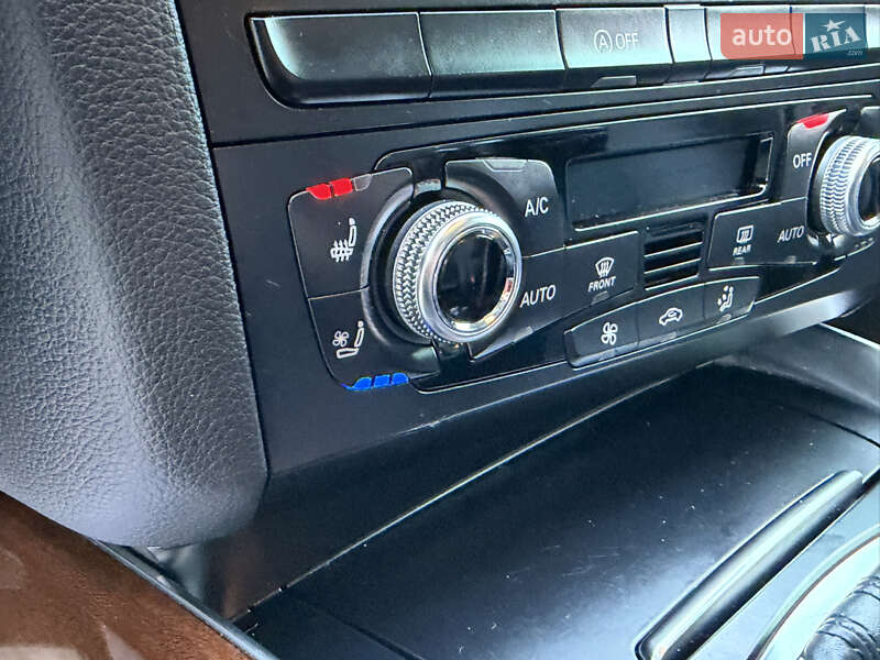 Позашляховик / Кросовер Audi Q5 2015 в Ковелі