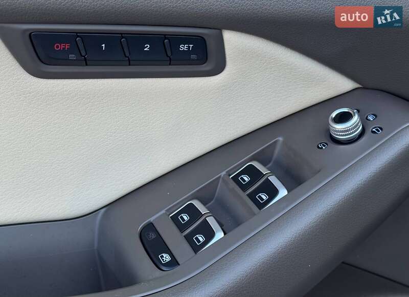 Внедорожник / Кроссовер Audi Q5 2015 в Ровно